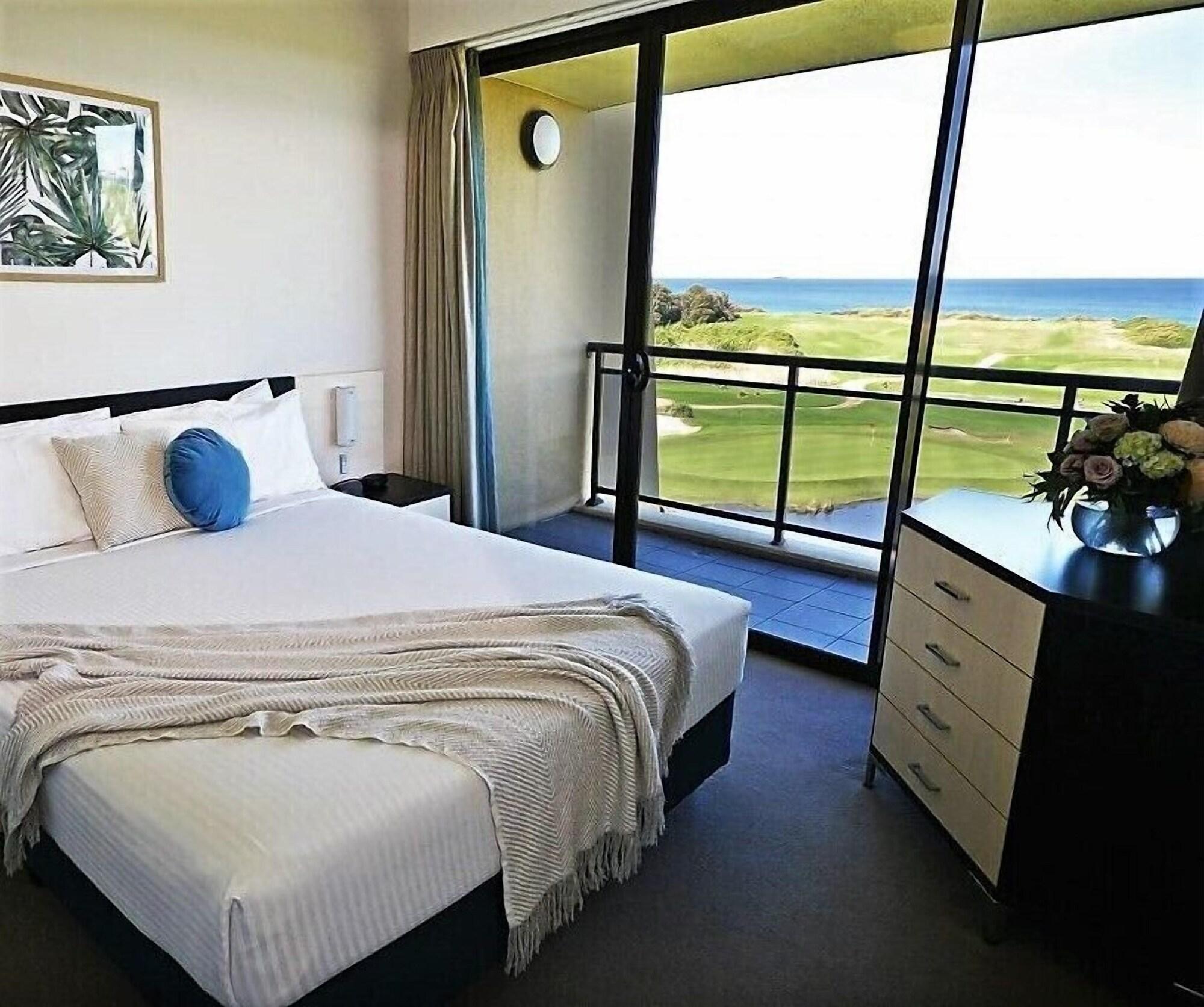 Best Western City Sands Wollongong Buitenkant foto