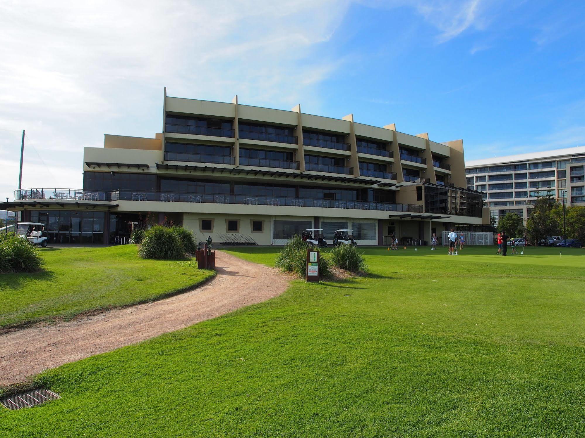 Best Western City Sands Wollongong Buitenkant foto